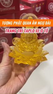 TƯỢNG PHẬT QUAN ÂM NGỰ ĐÀI SEN BẰNG ĐÁ NGỌC LƯU LY