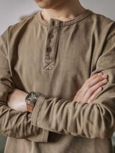 เสื้อยืดแขนยาวสไตล์อเมริกันสำหรับผู้ชายไซส์ใหญ่พิเศษ ทรงหลวม คอฮันนี่ ทรงพื้นฐาน เสื้อเชิ้ต แฟชั่นลำลอง