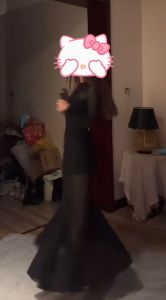 เดรสแขนยาวสีดำ คอกลมสีดำ มีซับใน ช่วงบนและล่างเป็นผ้าตาข่าย สม็อคข้างลำตัว กระโปรงทรงหางปลา ซีทรู เซ็กซี่ Dress ชุดไปทะเล #9099