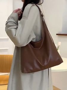 「Stock Ready In M’Sia」Spot New High-Capacity Model Retro Shoulder Bag Women Fashion Vintage Leather Commuter Tote Bag