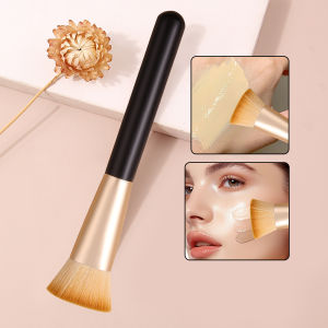 Foundation BrushBlack Wooden HandleFlat-top brush styleFor Streak-Free Seamless Liquid Base Makeup