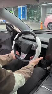 For Tesla Model Y/3/YL Juniper 2026+ Steering Wheel Cover All Season Universal Deer Suede Sports Steering Wheel Cover