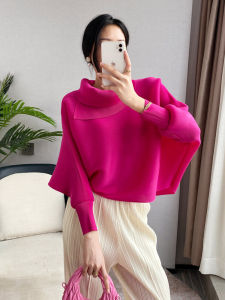 เสื้อยืดคอพับแขนกุดทรงหลวมสำหรับผู้หญิงในฤดูใบไม้ผลิปี 2025 แขนค้างคาว ทรงสั้น ขนาดใหญ่ เสื้อเชิ้ตผ้าโพลีเอสเตอร์ใหม่