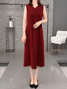 Summer New V-neck Dress Shiny Thread Sleeveless Vest Dress Women Slimming Inner Wear Dress Commute Style A-line Skirt