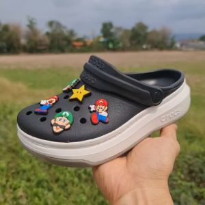 CrocsBand Full Force Clog // รองเท้า Crocs สวม // คิวทอ 4 หลาก 100 บาท // สีของเป็น ชื่อสำหรับชนิดงาน = รองเท้าหัวโต รองเท้าแตะรัดส้น รองเท้าแตะผู้ชาย รองเท้าแตะผู้หญิง รองเท้าครอส์ crocs men crocs women  รองเท้าแตะสวม