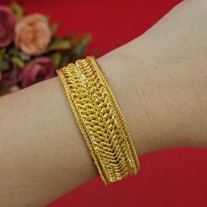 สร้อยข้อมือทองลายเบนซ์ ยาว 7.27.7 นิ้ว เทียบเท่า 5 บาท ชุบทอง ข้อมือโรมิโอ เลสแพร ใส่แทนของจริง เครื่องประดับ เรียบหรู