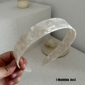 Korean Acid Leopard Print Anti-Slip Wide Edge Hairband for Women Versatile French Style Hair Accessory Perfect for Outdoors