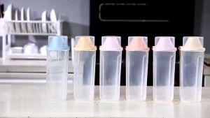 bình đựng rót ngủ cốc đồ khô nắp đậy chống tràn