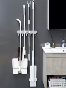 Tempat Penjepit Gantungan Sapu dan Pel Mop Broom Holder 4 Slot