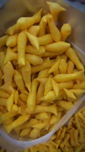 [Snack Ăn Vặt] 15 Kg Bánh Cá Phồng Thơm Cay Nhẹ Giòn Tan Siêu Ngon (300g/gói) - Bim Bim Hình Cá Phồng