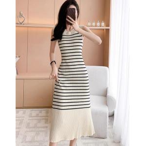 ECLAIRE 003 Dress Midi Knit Rajut sleeveless Motif Salur Stripe Garis Kasual Korea Import Dxmlx
