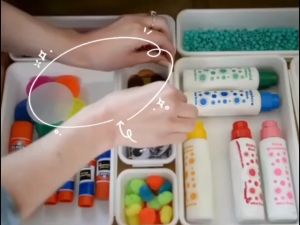 Kotak Organizer Pembatas Laci Meja: Penyimpanan Efektif