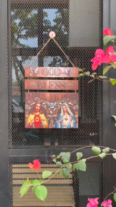 God bless home/world/hope/lives/journey hanging deocr