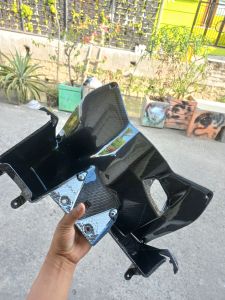 leghsil atas vario techno 125 old karbon