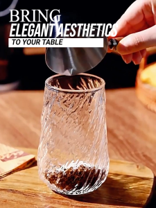 2 Pieces Borosilicate Glass Twisted Drinking Cup with 2 Straw and 1 Brush Textured Glassware Hot and Cold Resistant Mug