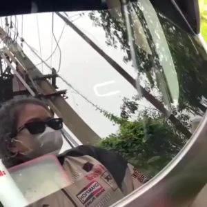 apple - Label Tag Mobil - Variasi Penutup Pintu Bagasi - Hiasan Stiker Lego Mobil Viral