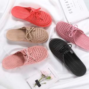 🔥Sale ลดราคา🔥 รองเท้าผู้หญิง รุ่น ลายสาน ผูกเชือก เปิดส้น 1988 ยาง PVC พื้นนิ่ม ใส่สบายเท้า พื้นยางกันลื่น คุณภาพดี