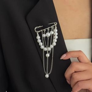 Salircon Trendy Exquisite Imitation Pearl Brooch Women Creative Metal Chain Tassel Brooches Shirt Collar Lapel Suit Pin Jewelry