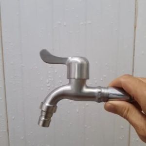 Vòi hồ gắn tường SUS304 chân ren vòi 21mm chiều dài sau lắp đặt 9cm