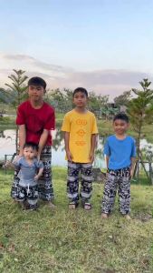 กางเกงช้างสำหรับเด็ก ใส่ได้ทั้งชายและหญิง ราคาถูกส่งฟรีจัดส่งรวดเร็ว (คละสีคละลาย)