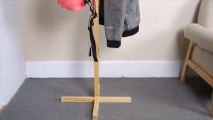 Solid Wood 8 Hooks Hanger Hanging Pole Penyangkut Baju Kayu Stand Rack Clothes Towel Bar Storage Shelf Tudung Tuala 衣柜衣挂