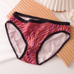 100.00kg High Slit Womens Underwear Mid Waist Small Briefs Pure Cotton Leopard Print Cotton Fabric Leopard Print Plus Size Chubby Girl