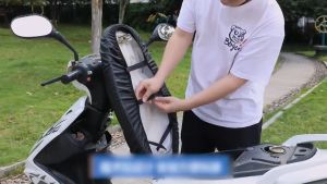 Motorcycle Seat Cushion Cover Elastic PU Breathable Waterproof Protector Motorbike Sun and Rain Proof Leather Stretch