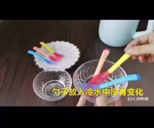 WAWA - SENDOK MAKAN BAYI SENSOR SUHU PANAS / SENDOK GARPU BAYI SILIKON / SENDOK MAKAN BAYI SILIKON / BABY SPOON - U2 ACC