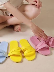 GRACE | Foldable Portable Slip-resistant Disposable Slippers