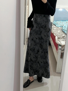 กระโปรงทรงเอเอวสูงสีดำสไตล์วินเทจผูกโบว์ กระโปรงยาวคลุมเข่าสำหรับผู้หญิงไซส์ใหญ่ กระโปรงทรงเอเอวสูง