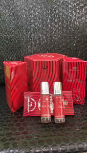 PERBOX ISI 6 BOTOL MINYAK WANGI PARIS HILTON MIRIP ALREHAB