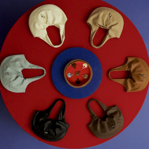 (SHIP IN 3 DAYS) GARMENTI - MANTOU BAG