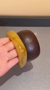 Vintage Punk Thick Wine Red Round Wooden Bangles Hip Hop Wide Smooth Metal Spring Cuff Bracelets for Women Men Trendy Jewelry M