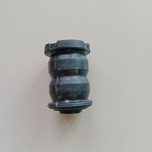 BOSH SAYAP BUSHING ARM TOYOTA COROLLA TWINCAM BESAR KECIL 1PCS