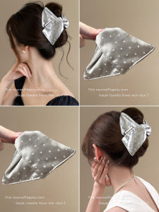 PINK EMPRESS | Korean Grey Large Capacity Triangle Hair Clip
