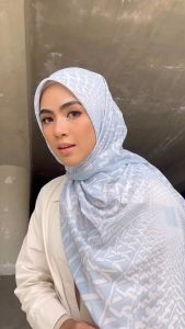 AMEERA ZAINI ADDICTIVE SQUARE SCARF COTTON VOILE (100% ORIGINAL) BAWAL COTTON