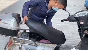 Motorcycle Seat Cushion Cover PU Leather Cushion Sunscreen Cover Waterproof Elastic Motorcycle Seat