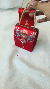 กล่องของขวัญ กล่องกระเป๋าจีนสีแดง ใส่ขนม ของขวัญ ทีระลึก(รุ่นมาใหม่3ไซส์