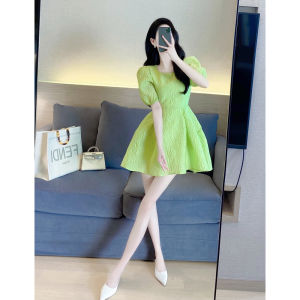 Green A-Line Puffy Sleeve Dress Womens Summer 2024 New Style High Waist Slimming French Lady Bubble Skirt Commute Korean Version