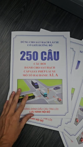 250 câu hỏi sát hạch có đáp án phía sau sách dùng học thi GPLX bằng lái xe máy và PKL Hạng A1A [TẶNG MẸO]
