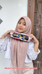 Mainan Anak RC DRIFT KING 1:24 RACER XTS-3017 Mainan Remote Control Mobil Drift RC Grafitti Anak Mainan Anak Perempuan - Mainan Anak Laki Laki