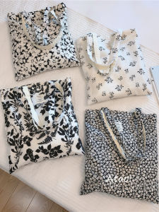 Elegant Black White Floral Canvas Shoulder Bag Cotton Tote Bag Eco Friendly Simple Commuter Versatile Large Capacity Womens Bag