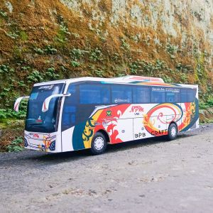 Mainan miniatur bus npm remot kontrol telolet basuri