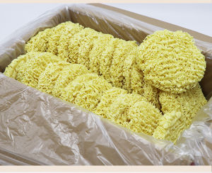 Non-Fried Corn Noodles Approx. 60 Pieces Convenient Hot Pot Noodles Large Bowl Noodles Stir-Fry Noodles Whole Box Packaged