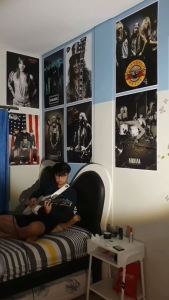 Poster XJumbo Musik Rock: Tampilkan Karaktermu di Dinding