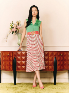 Elegant V-Neck Silk Sleeveless Top