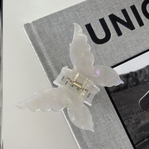 French Style 3D Butterfly Hair Clip Girls Acetate Shark Clamp Half Updo Hair Accessories Korean Style Hair Grips