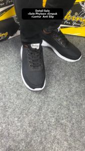 sepatu olahraga canvas soft wave series gaya modern sport sneakers pria wanita