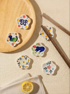 MODERN SWEETHOME | Creative And Exquisite Ceramic Chopstick Holder