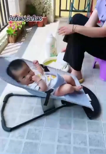 Rocking Chair Foldable Baby Rocking Bouncer Soft Newborn Baby Bouncing Chair High Quality Fabric